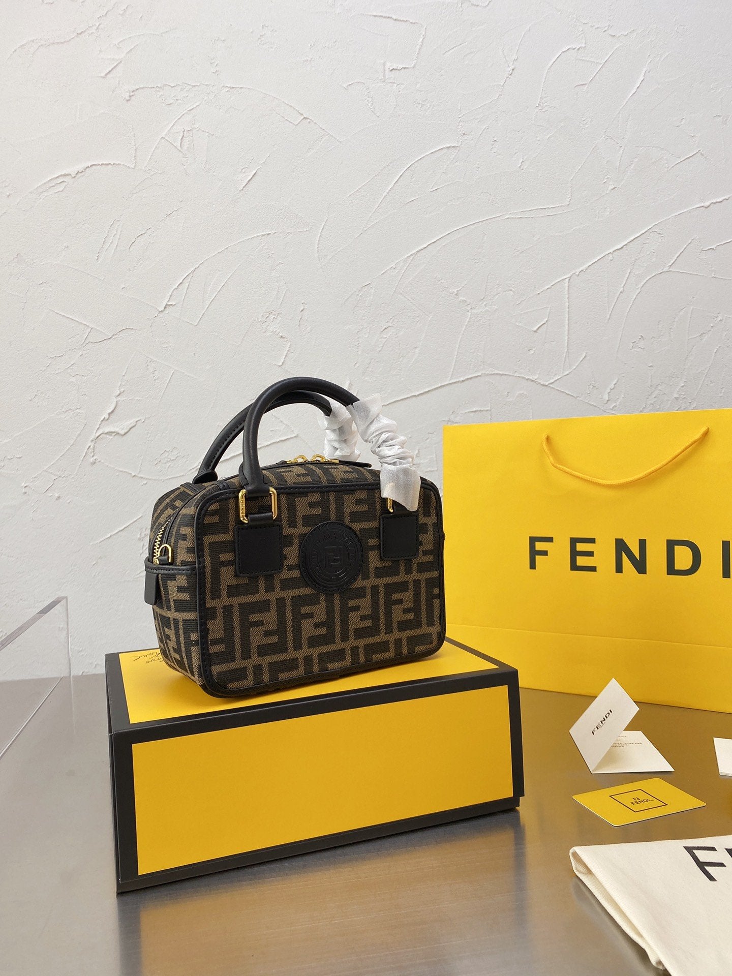 Luxury  Bags Fendi 110