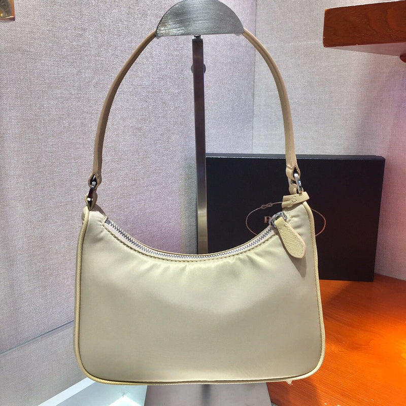 PDA - Bags District - 038