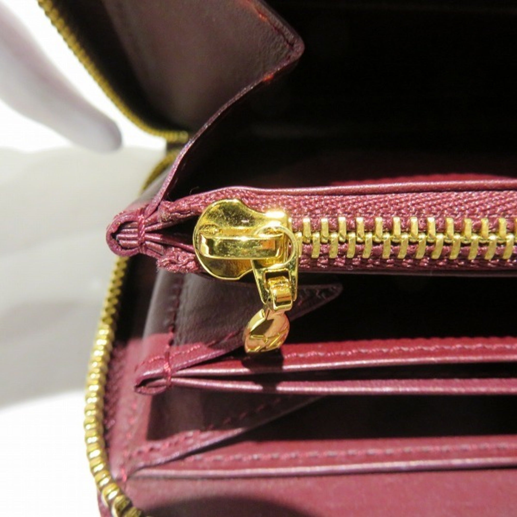 Louis Vuitton Bordeaux Patent leather  wallet accessories