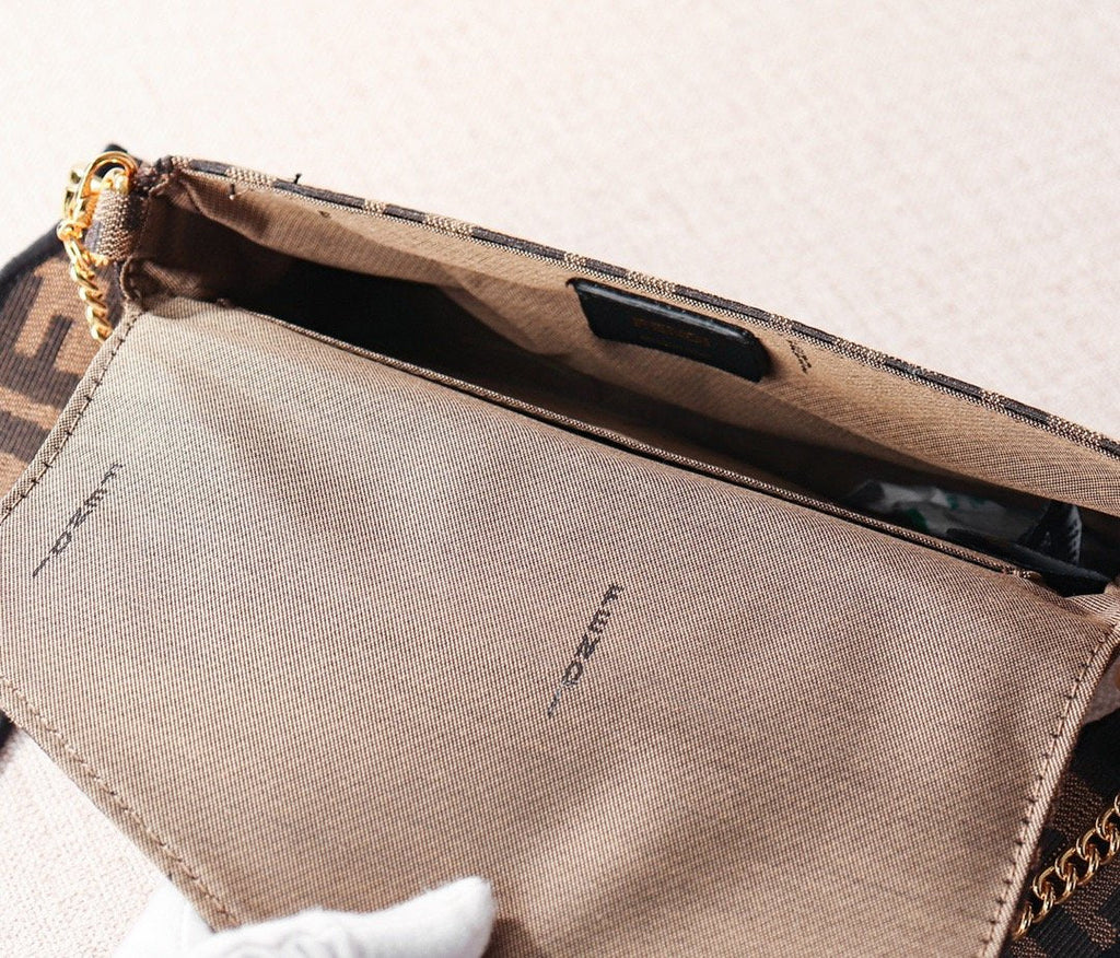Designer Handbags Fendi 068