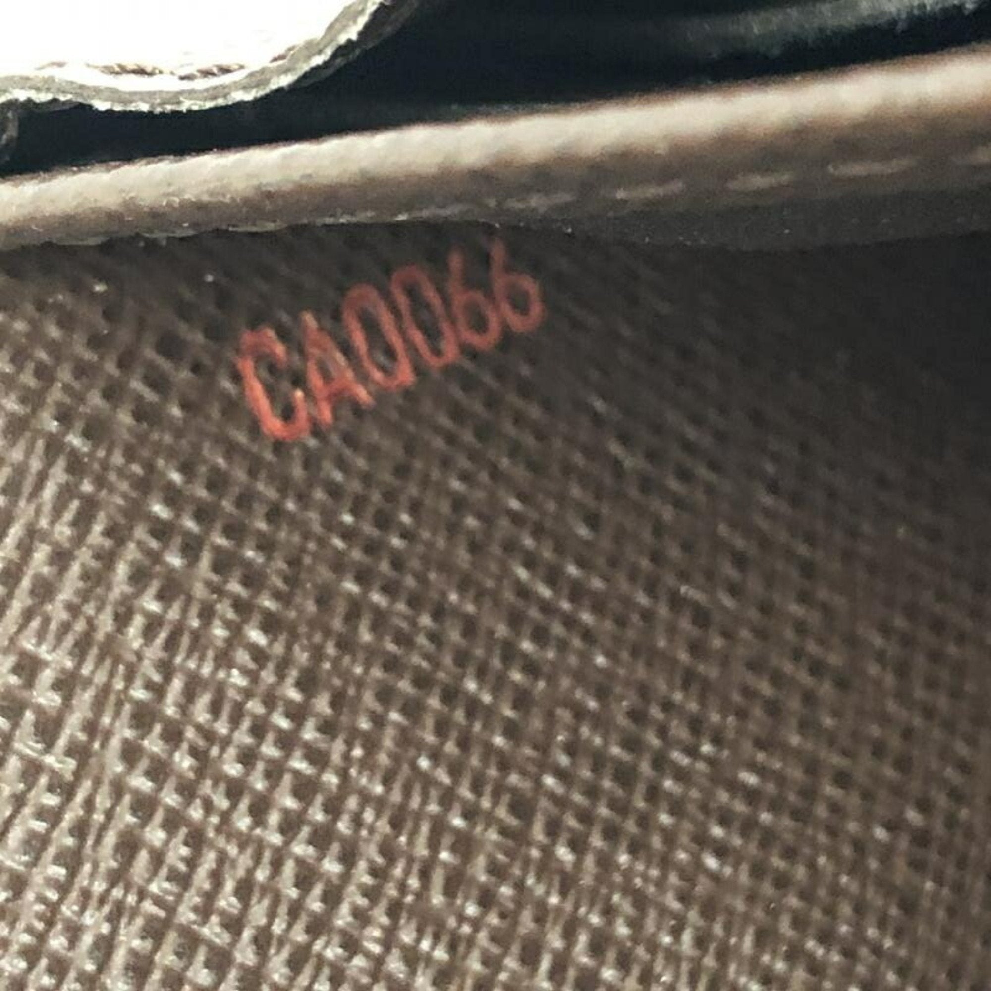 Louis Vuitton Brown Canvas Sarah wallet accessories