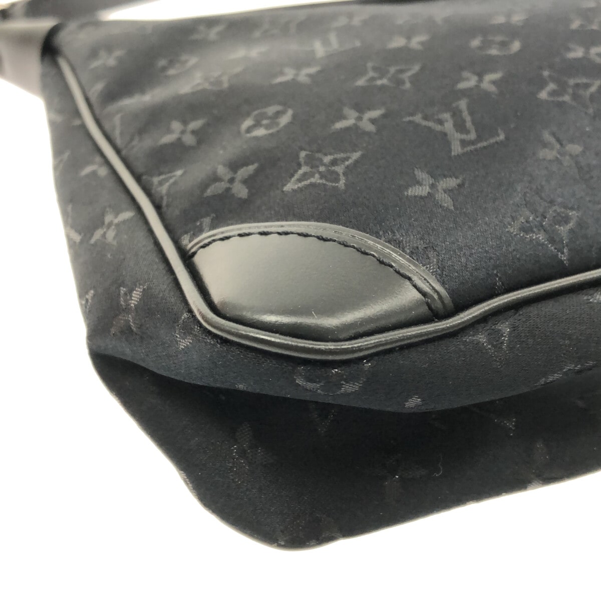 Louis Vuitton Black Canvas Boulogne shoulder bag