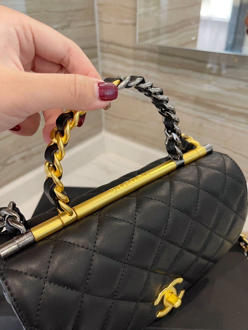 Designer Handbags Chanel 056