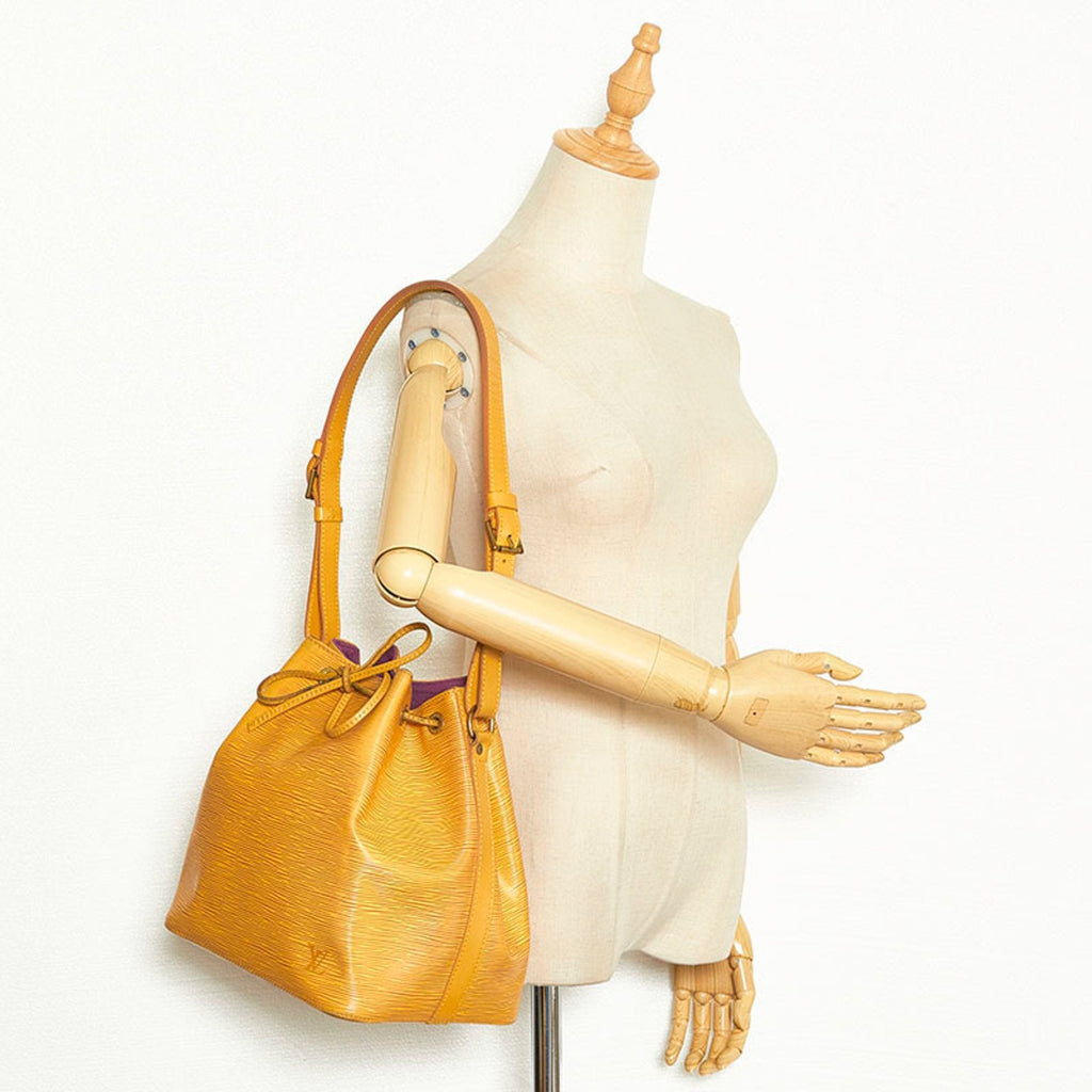 Louis Vuitton Yellow Leather Noe shoulder bag