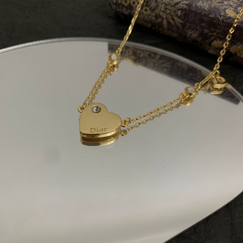 BG - Holiday Necklace dior003