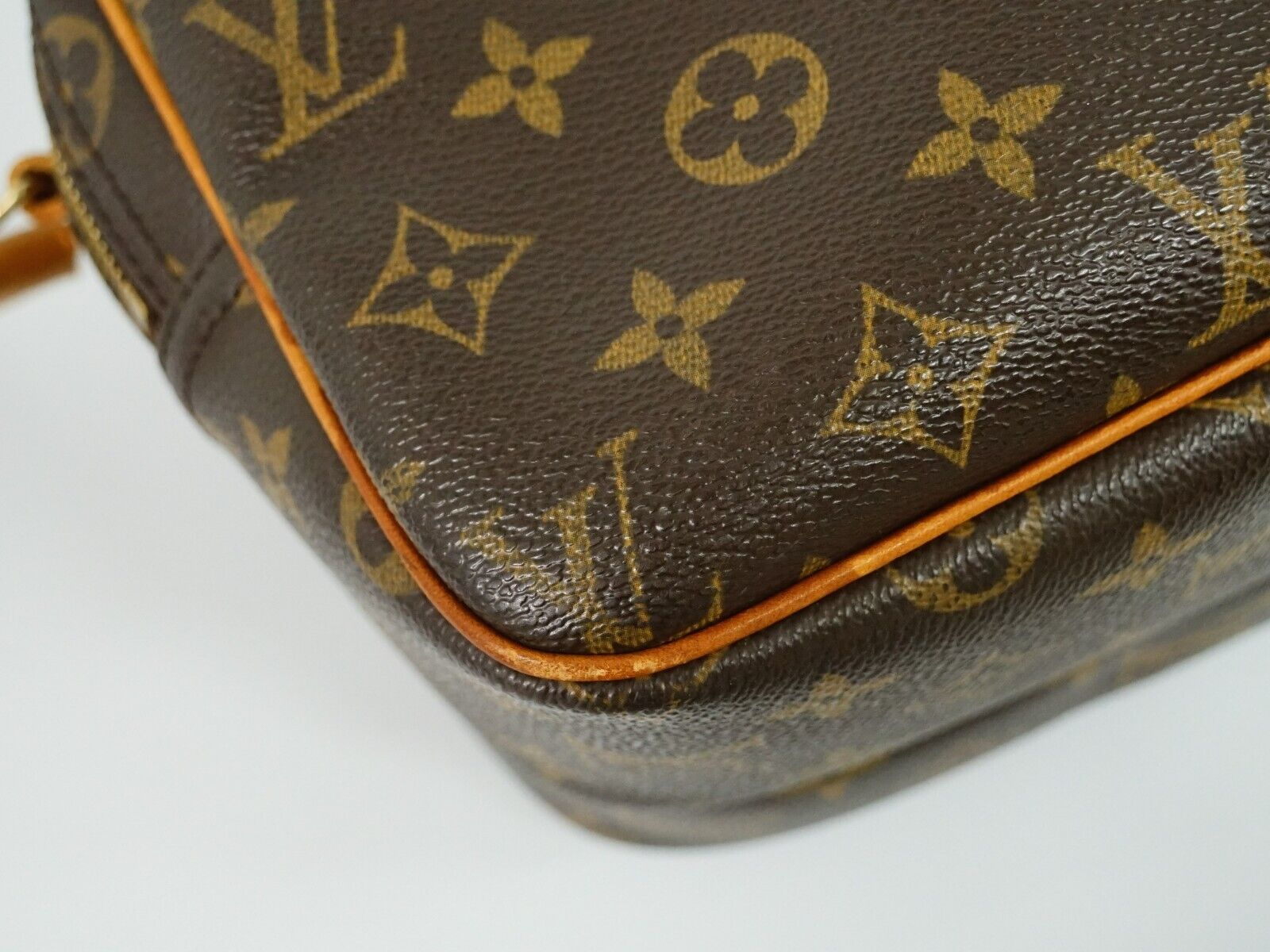 Louis Vuitton Brown Canvas Reporter pm shoulder bag