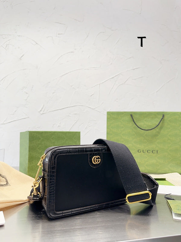 Luxury - Gucci Bags - 111