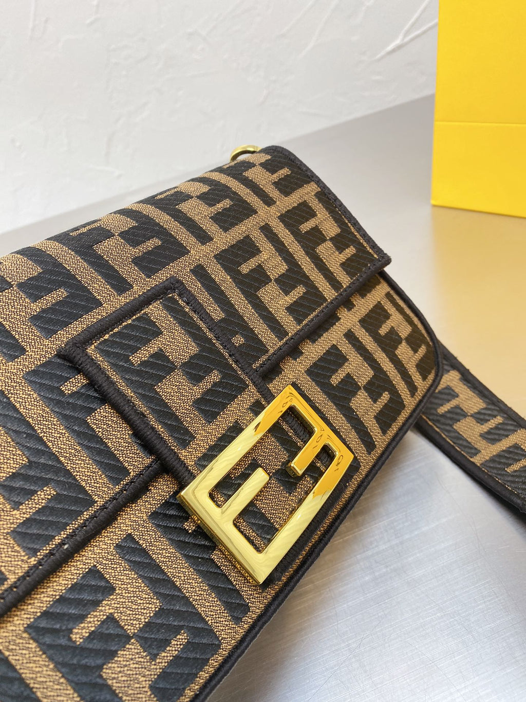 Luxury  Bags Fendi 133