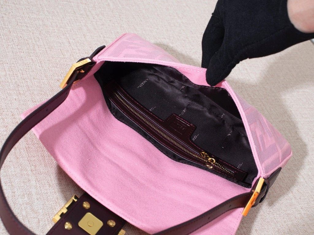 Luxury  Bags Fendi 079