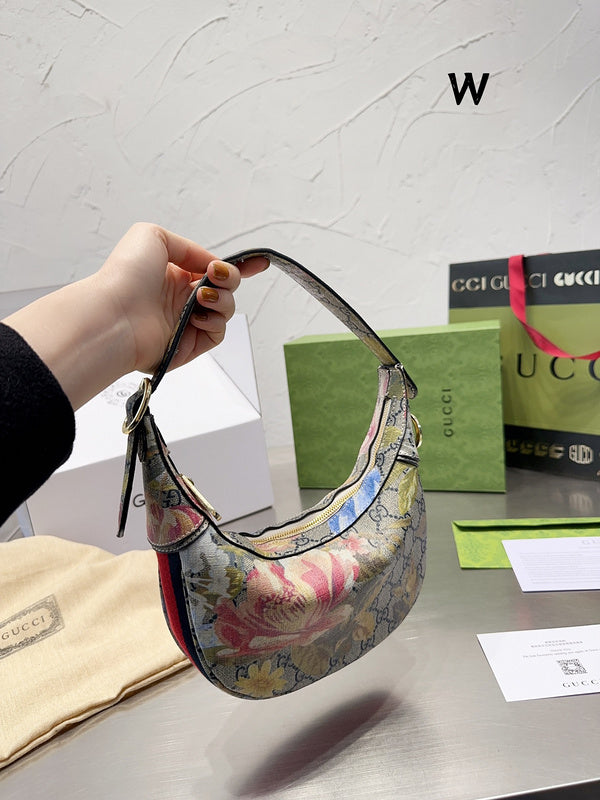 Luxury - Gucci Bags - 359