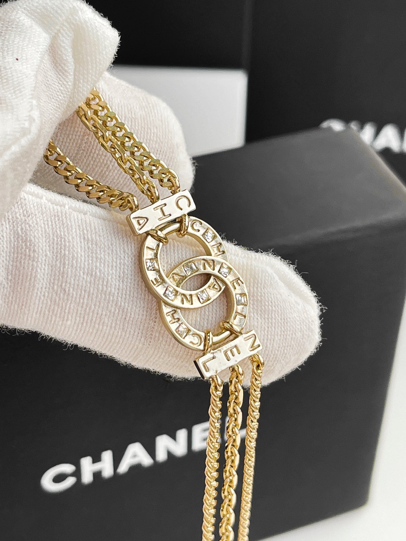 BL -High Quality Necklace chanel010