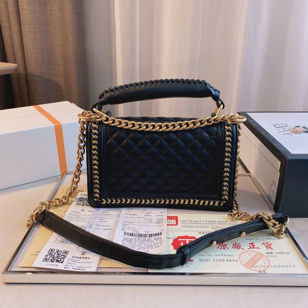 Designer Handbags Chanel 063