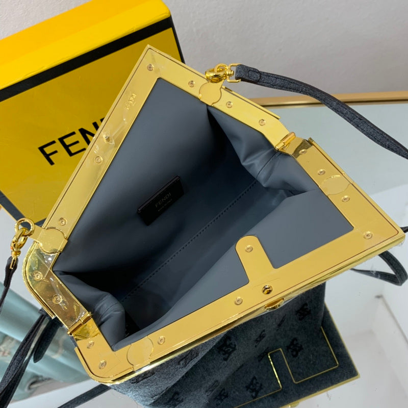 FDI - Bags District - 050