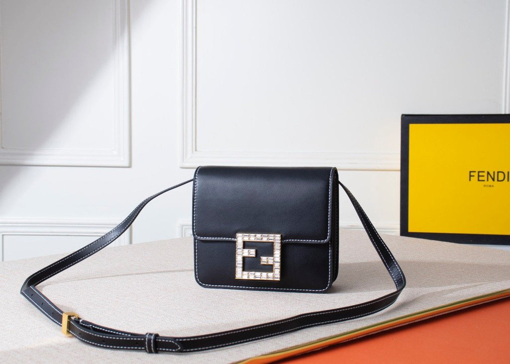 Designer Handbags Fendi 074