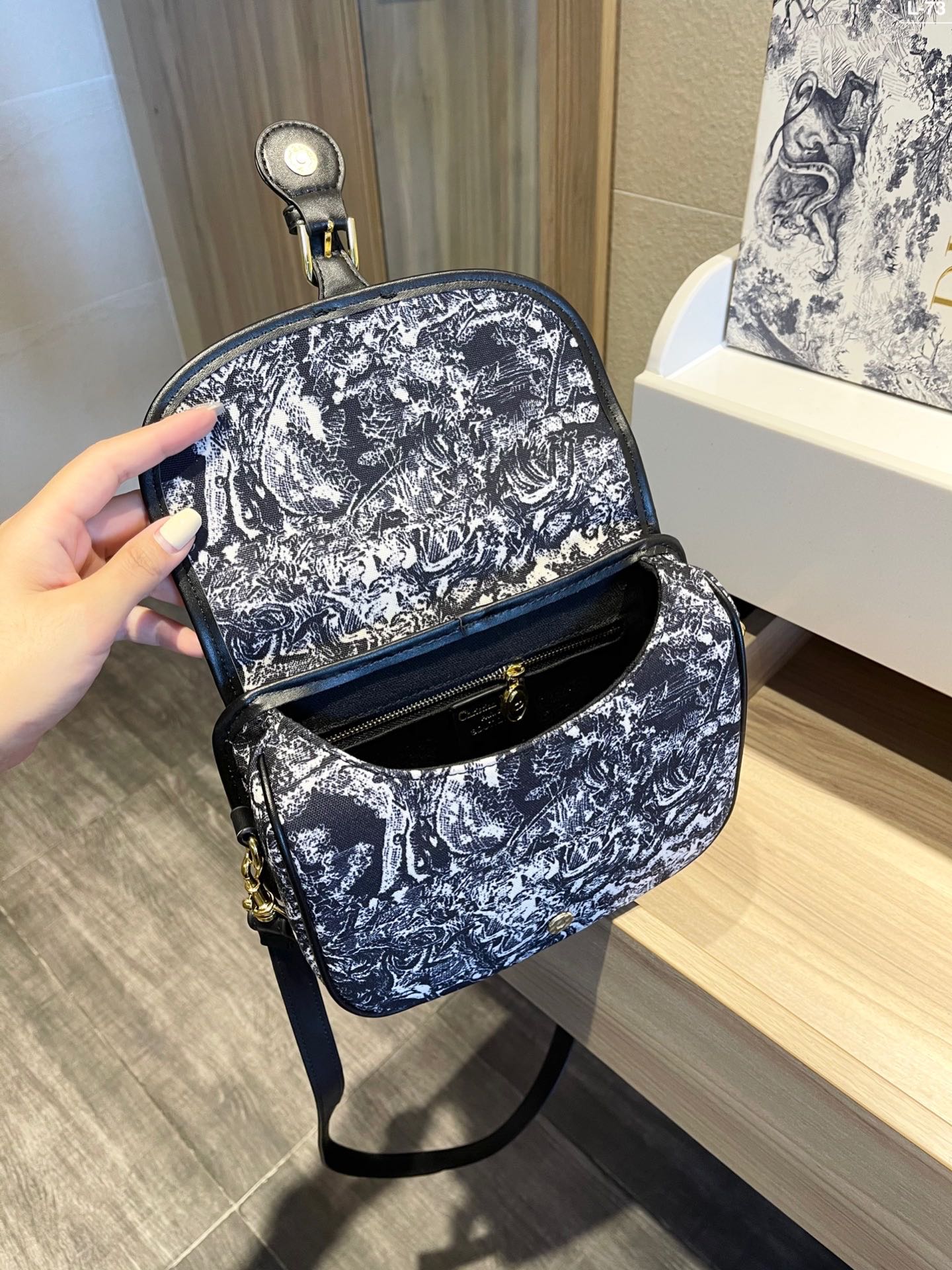 Designer Handbags dior 306
