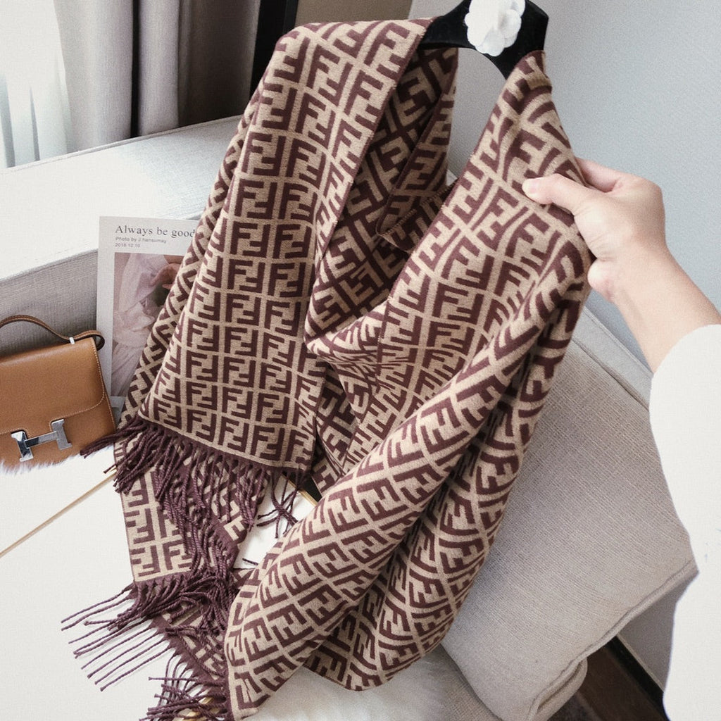 Luxury Fendi  Scarf 013