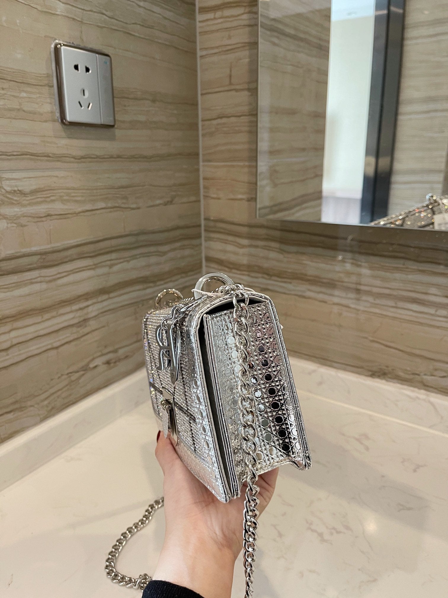 Designer Handbags dior 056