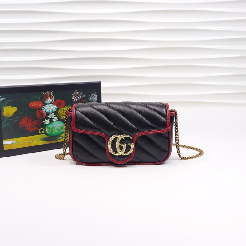 GGG - Bags District - 001