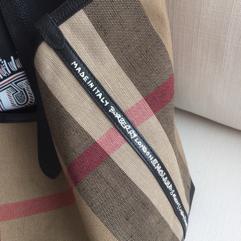 Burberry Bags - BG Bags - 075