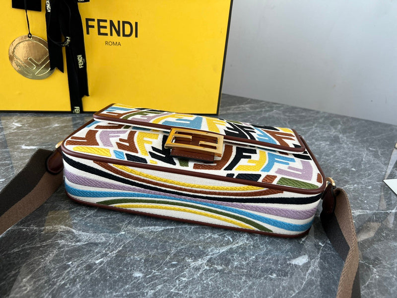 FDI - Bags District - 270
