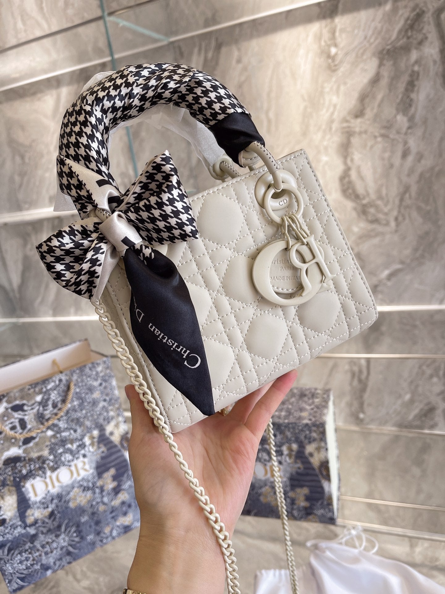 Designer Handbags dior 057