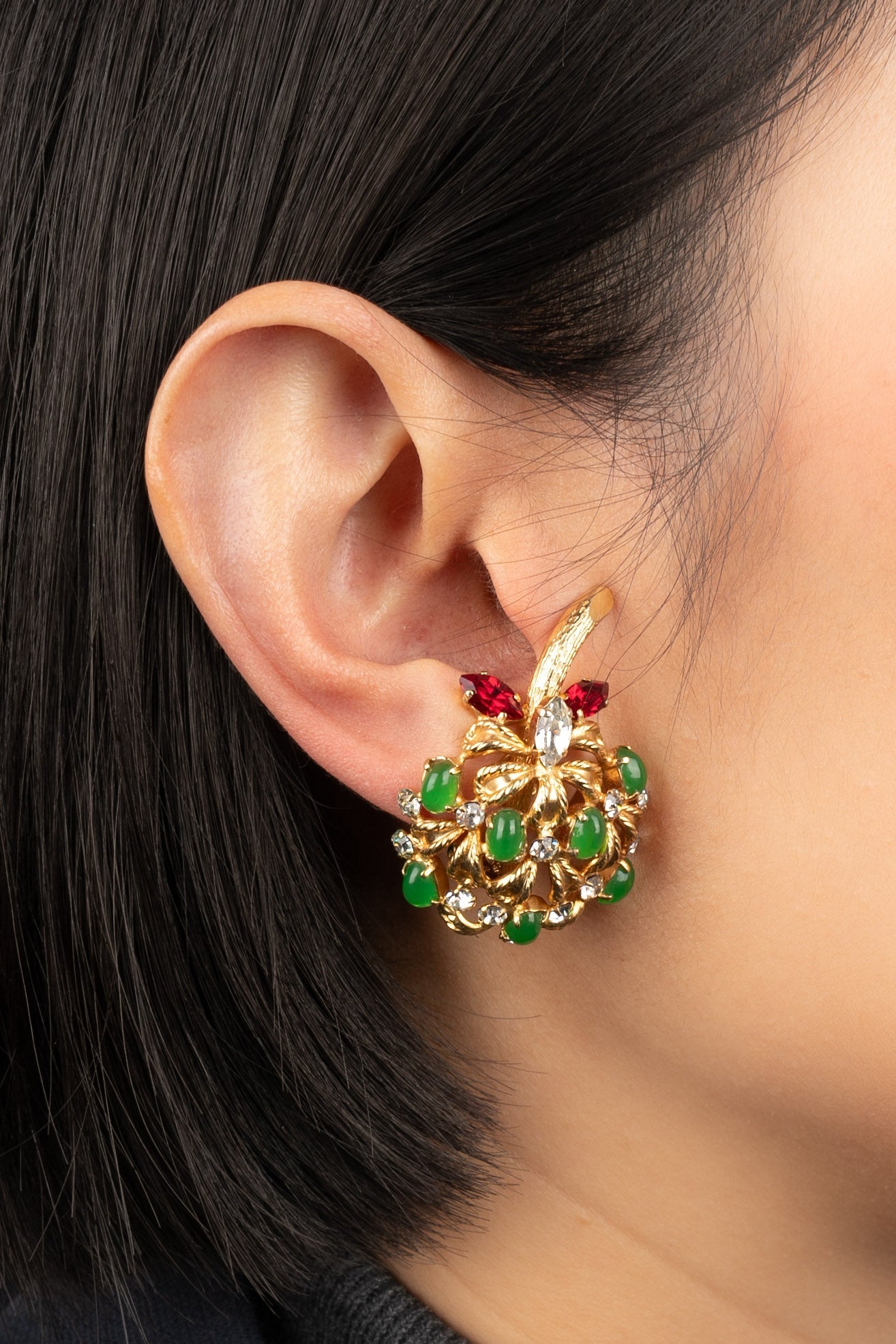 Boucles d'oreilles Dior 1969