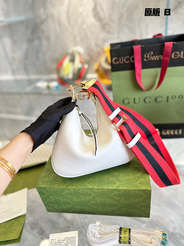 Luxury - Gucci Bags - 320