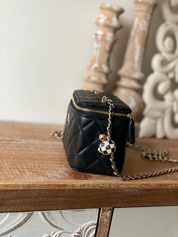 Chanel Bags - BG Bags - 2589
