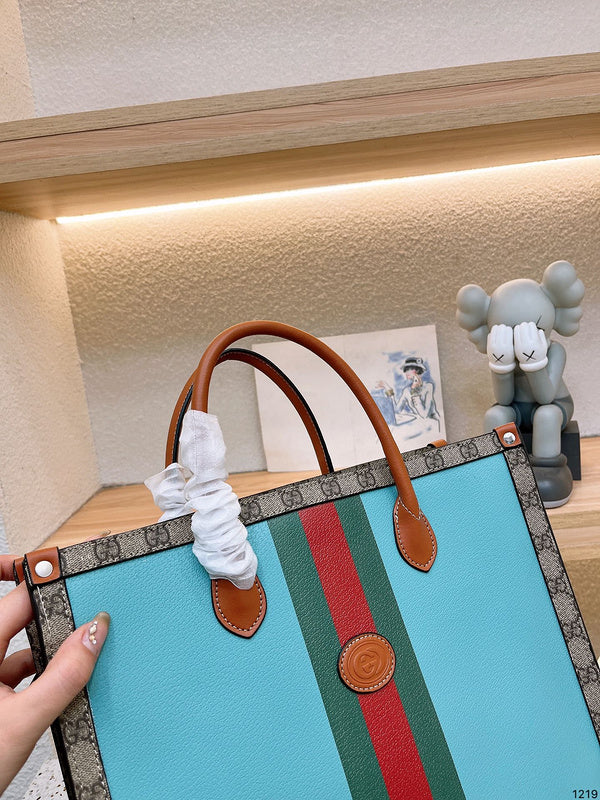 Luxury - Gucci Bags - 250