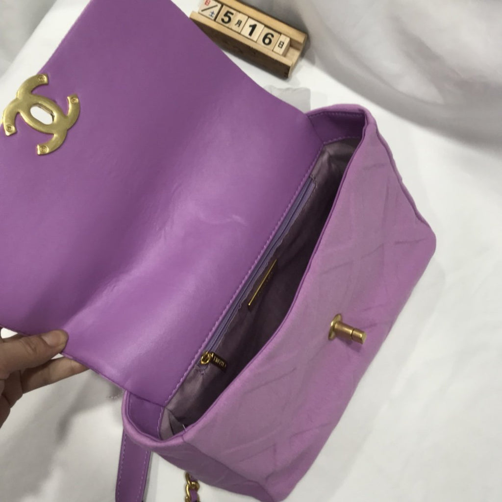 Designer Handbags Chanel 196