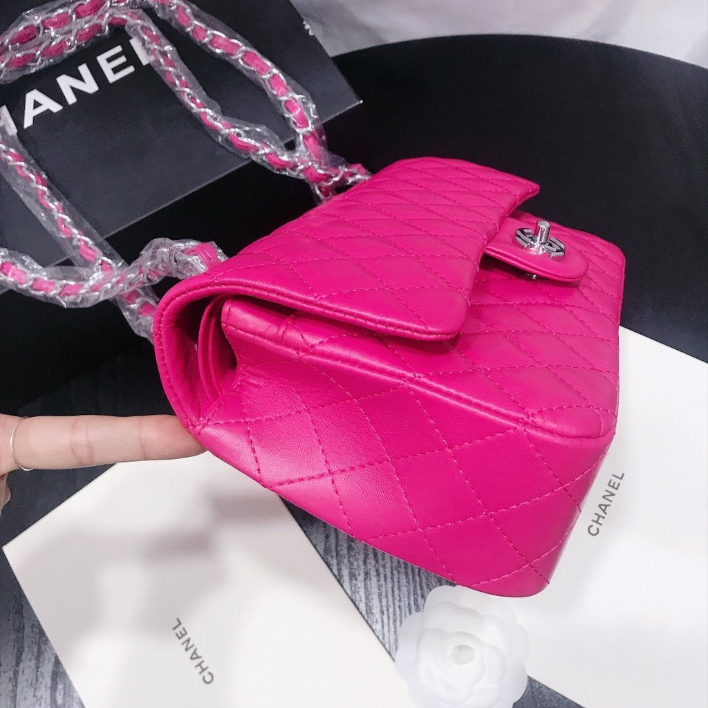 Designer Handbags Chanel 208