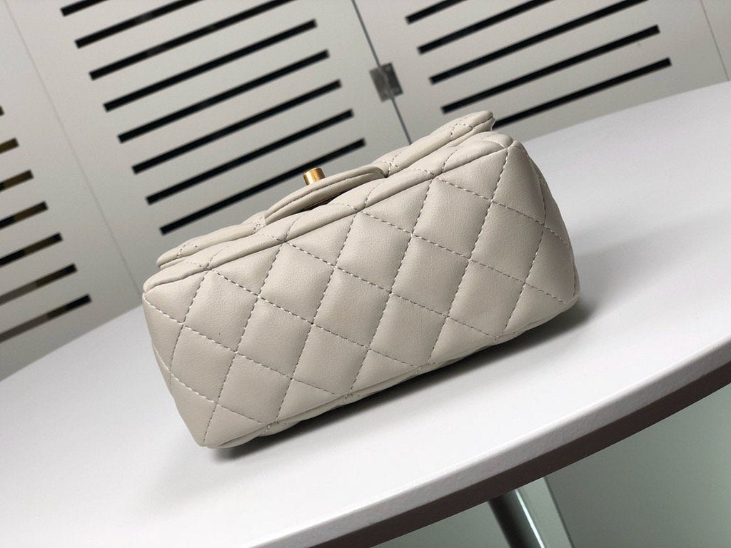 Designer Handbags Chanel 115