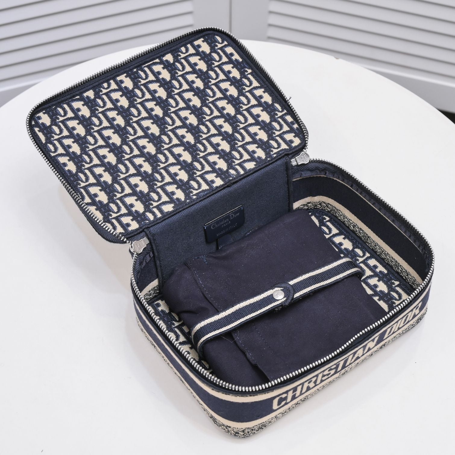 Designer Handbags dior 266