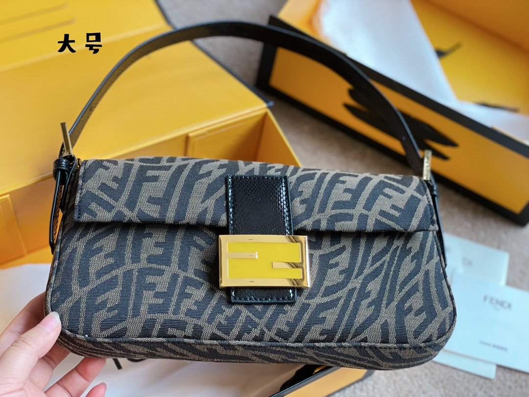 Luxury  Bags Fendi 228