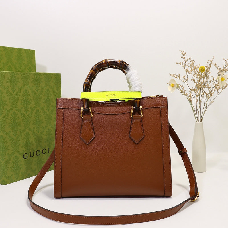 GGG - Bags District - 020