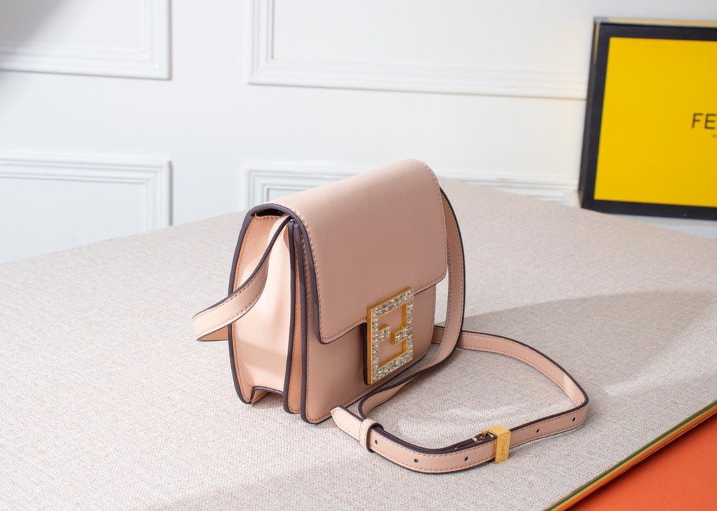 Designer Handbags Fendi 077