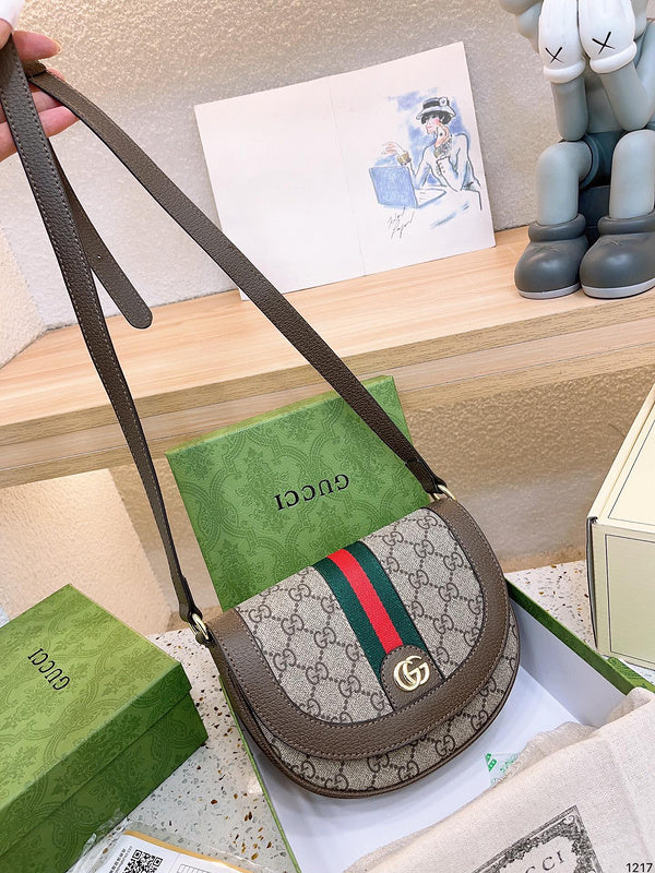 Luxury - Gucci Bags - 220