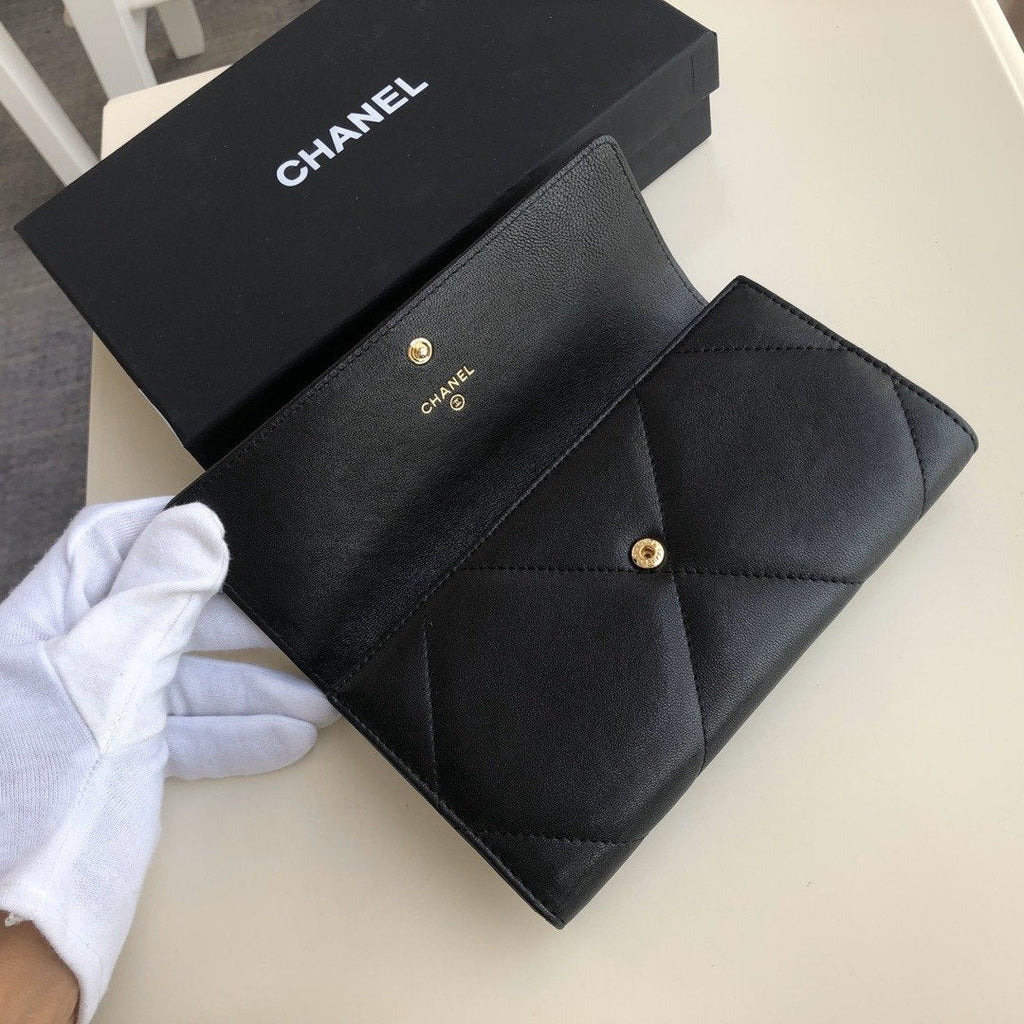 Chanel Wallet