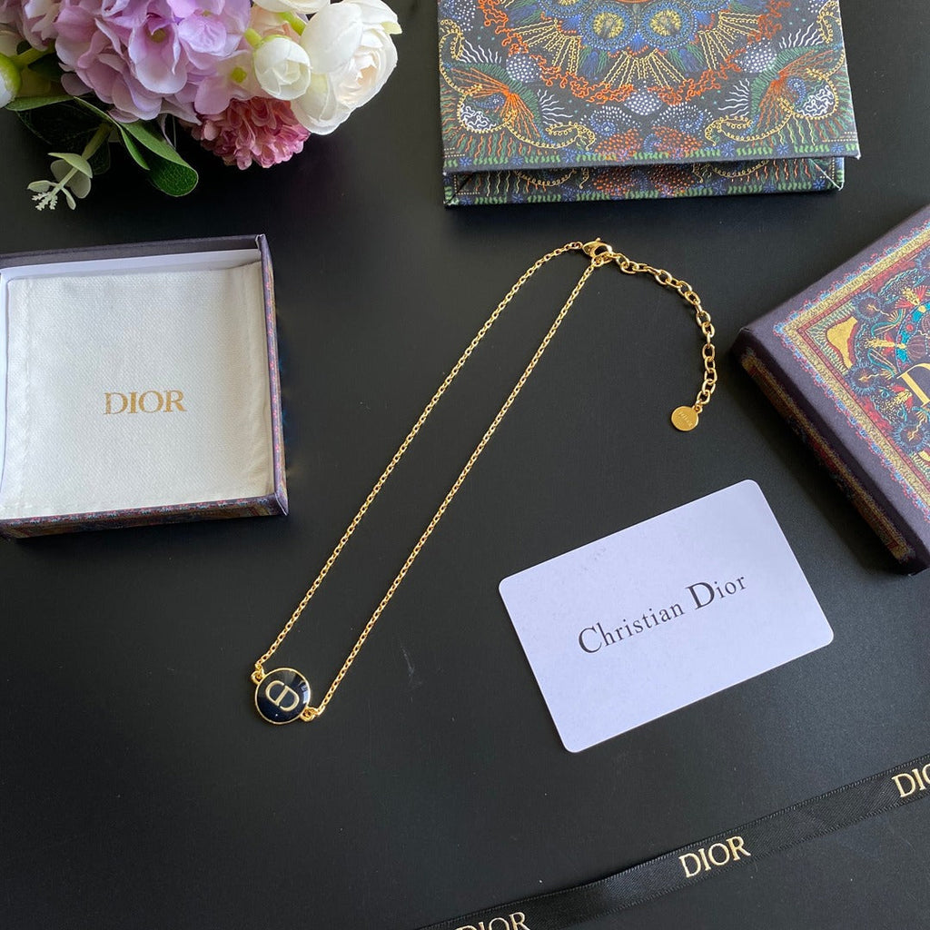 BG - Holiday Necklace dior001