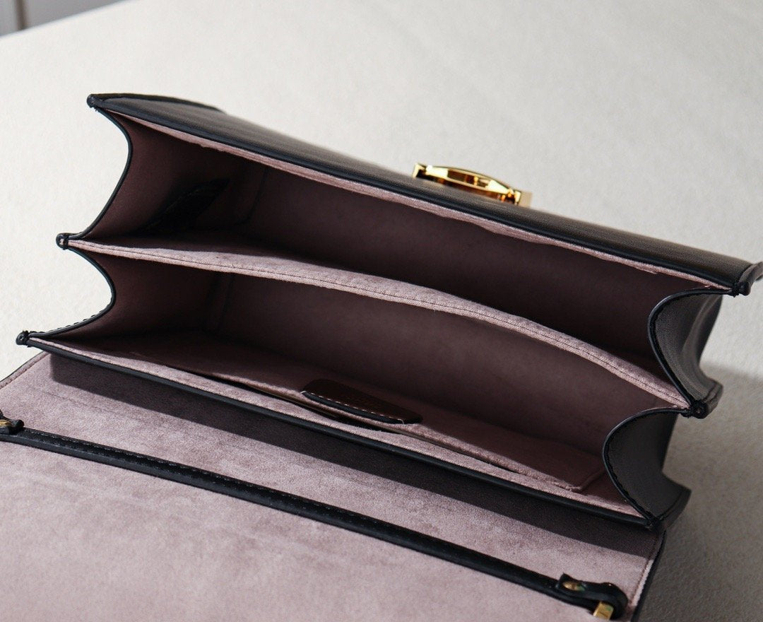 Designer Handbags Fendi 072