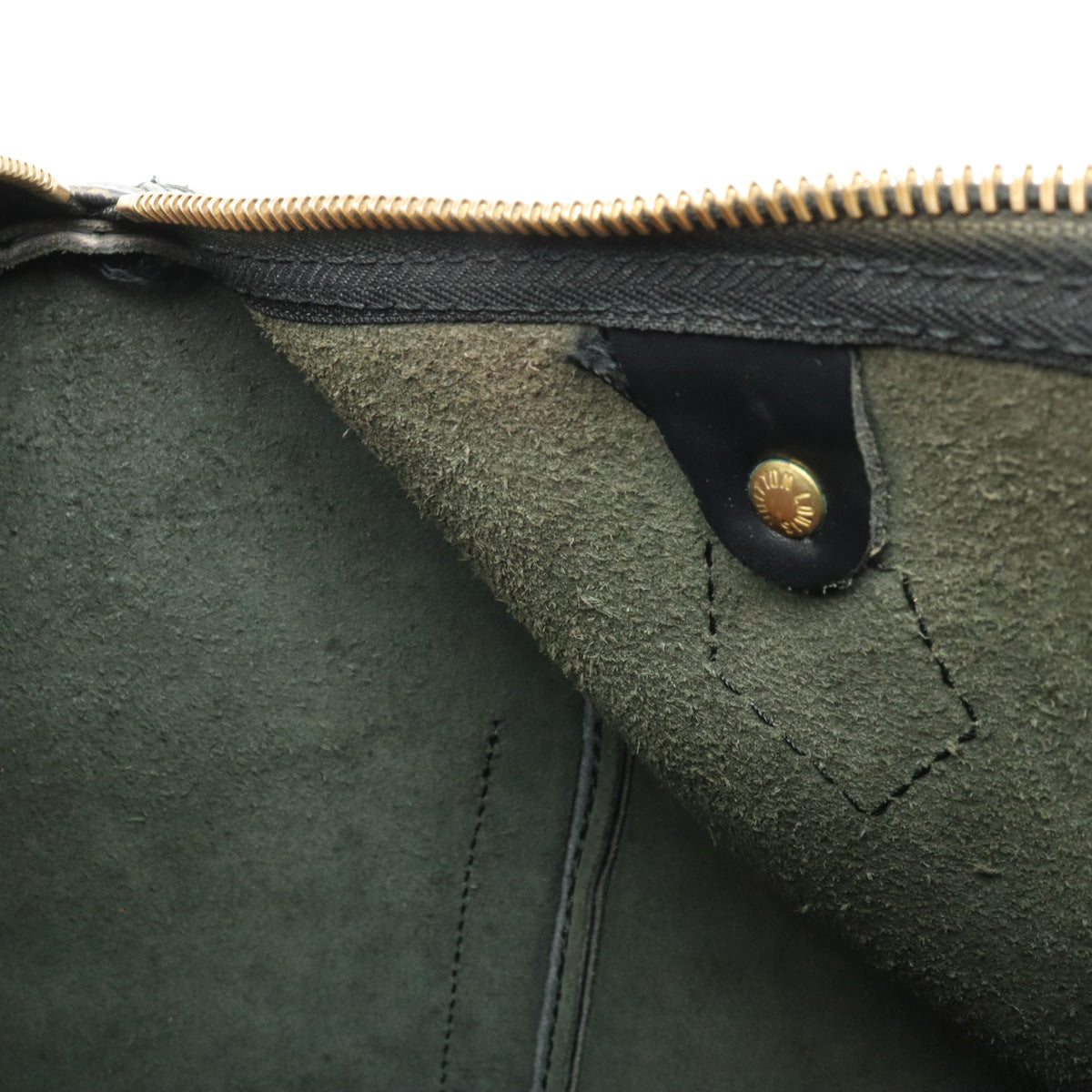 Louis Vuitton Louis Vuitton Epic Speed 30 Boston Bag Black Black Black Gold  M43002