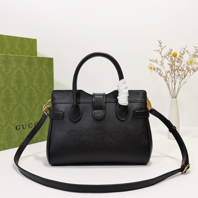 GGG - Bags District - 036