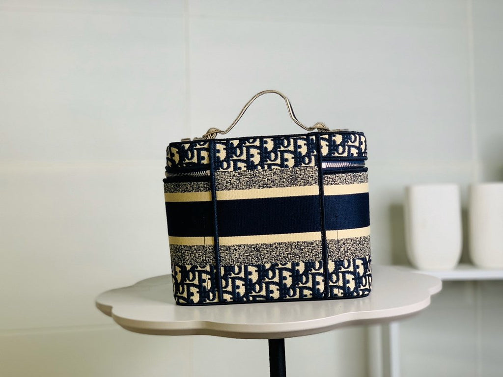 Designer Handbags dior 130