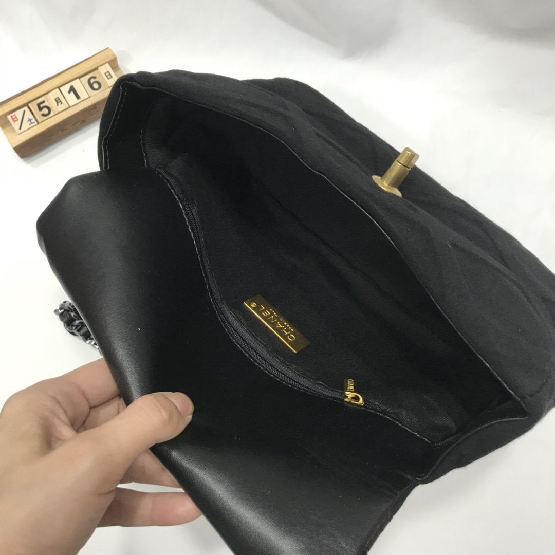 Designer Handbags Chanel 198