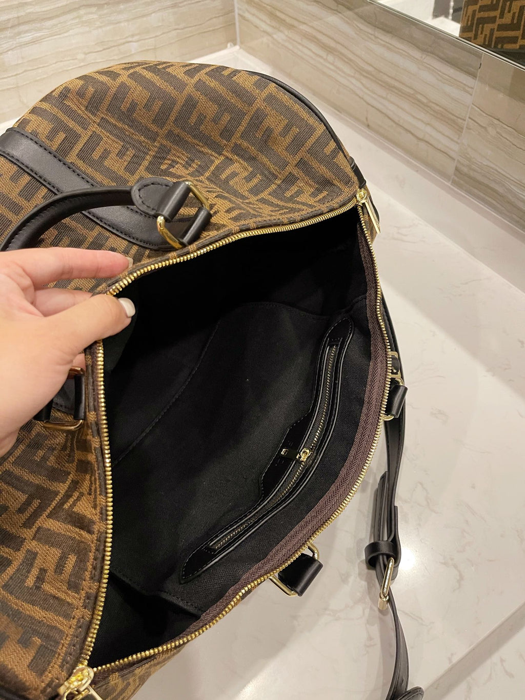 Luxury  Bags Fendi 232