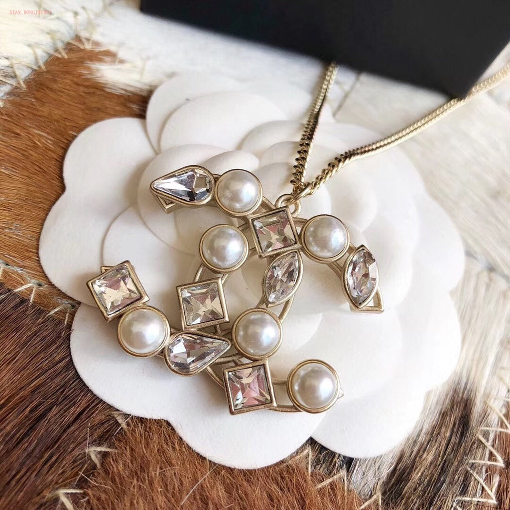 BG - Holiday Necklace chanel057