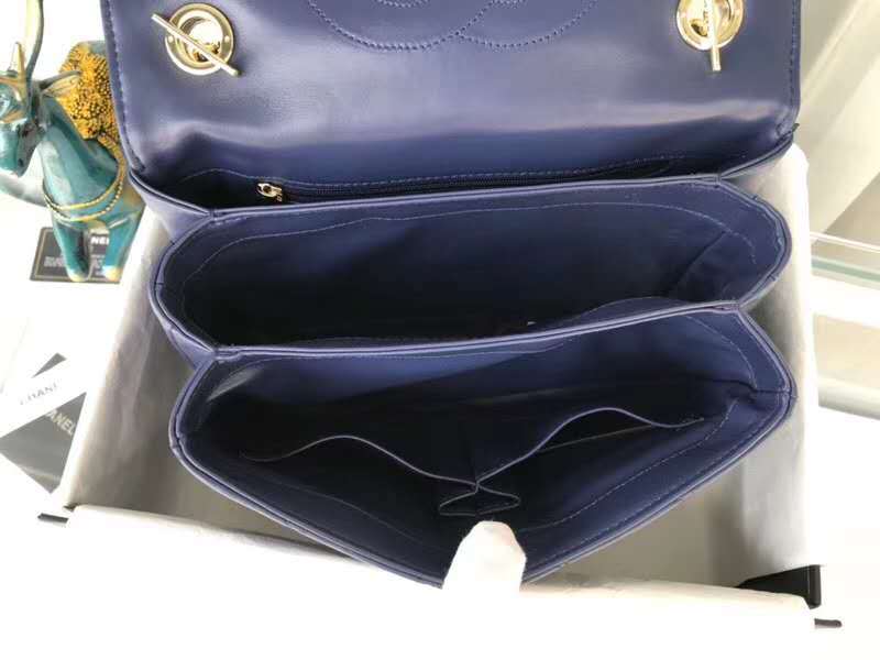 CHL - Bags District - 604