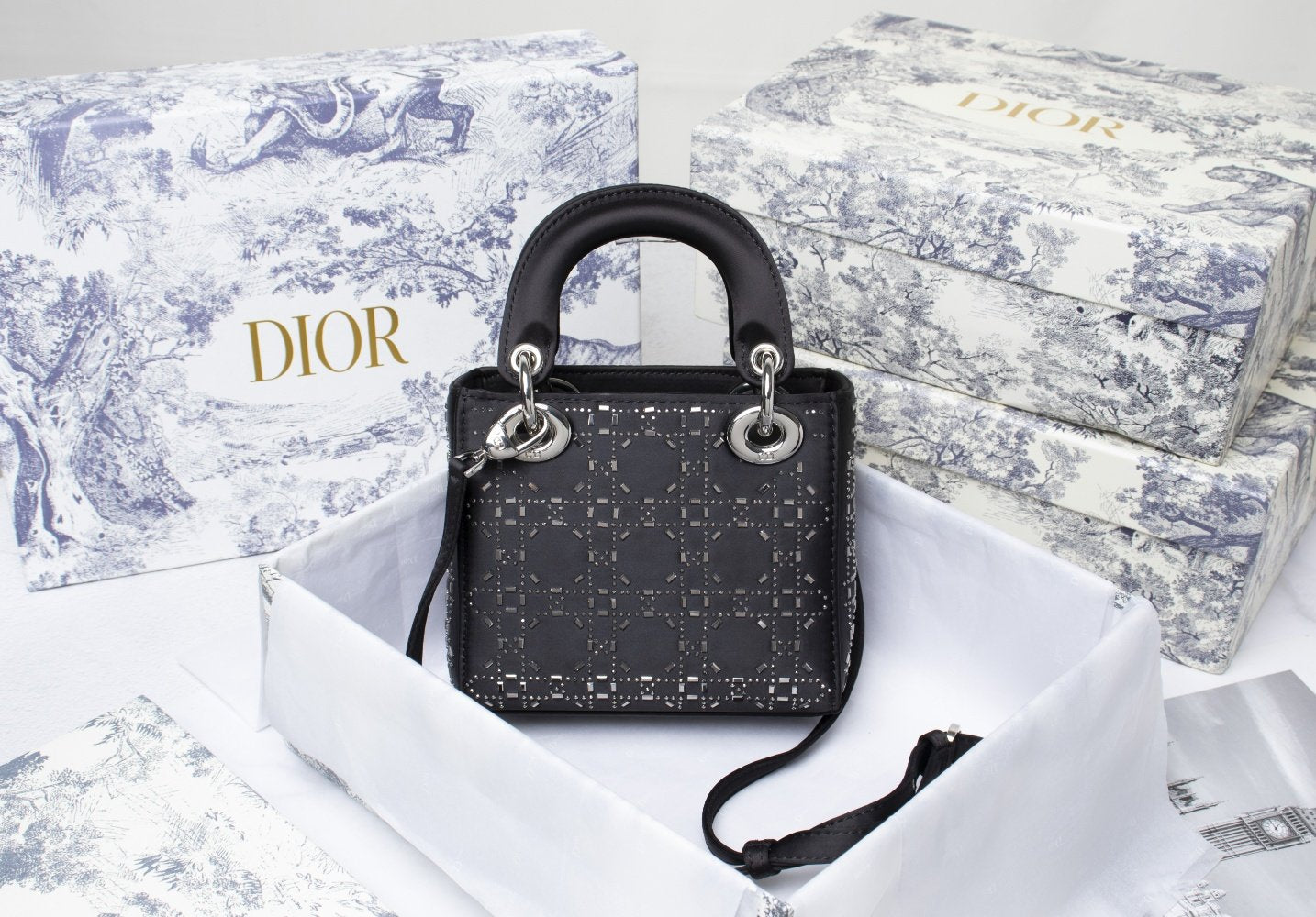 Designer Handbags dior 230