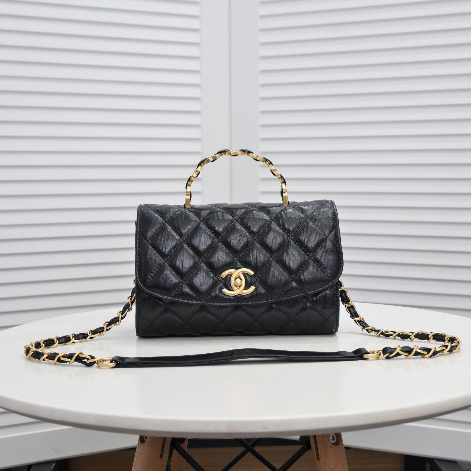Designer Handbags Chanel 082