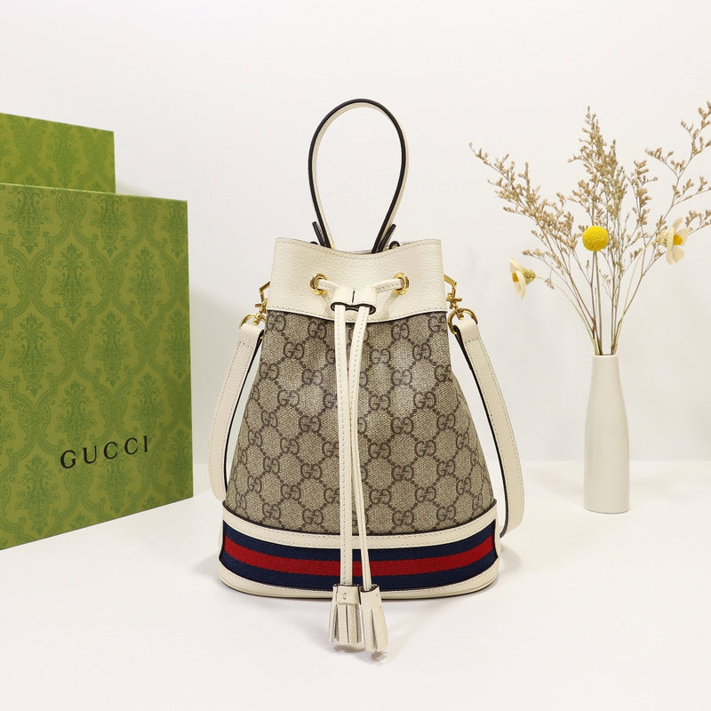 GGG - Bags District - 040